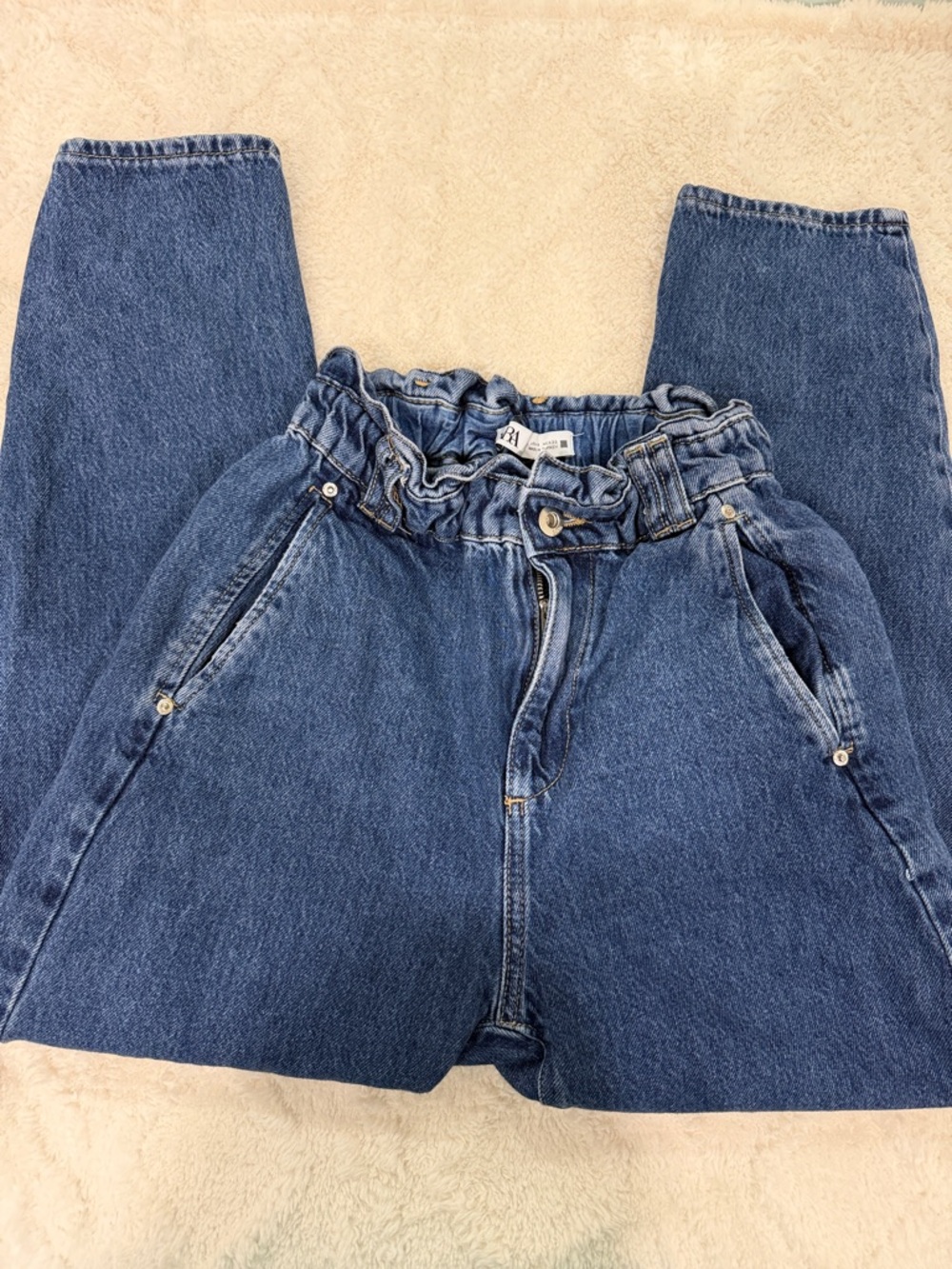 Zara Scrunched Waist Jeans